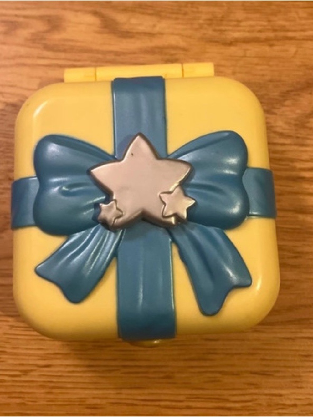 Polly Pocket Yellow and Blue Star Bow Kids Toy (no dolls)